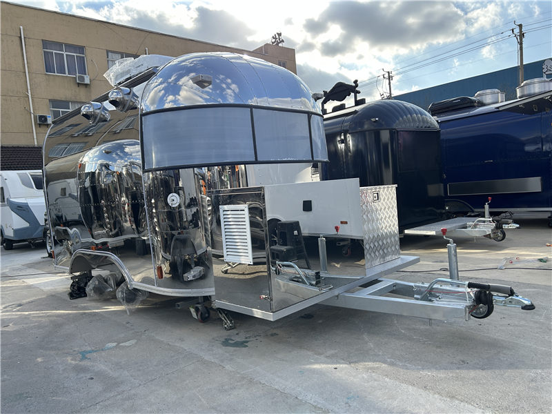 R-stream Compact 400 Grill/Bar 1