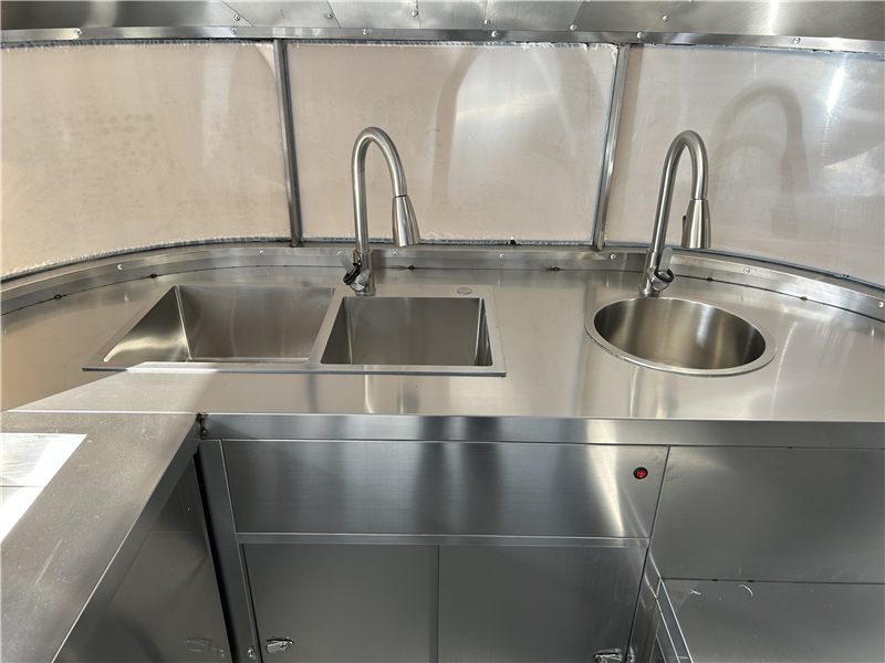 R-stream Compact 400 Grill/Bar 1