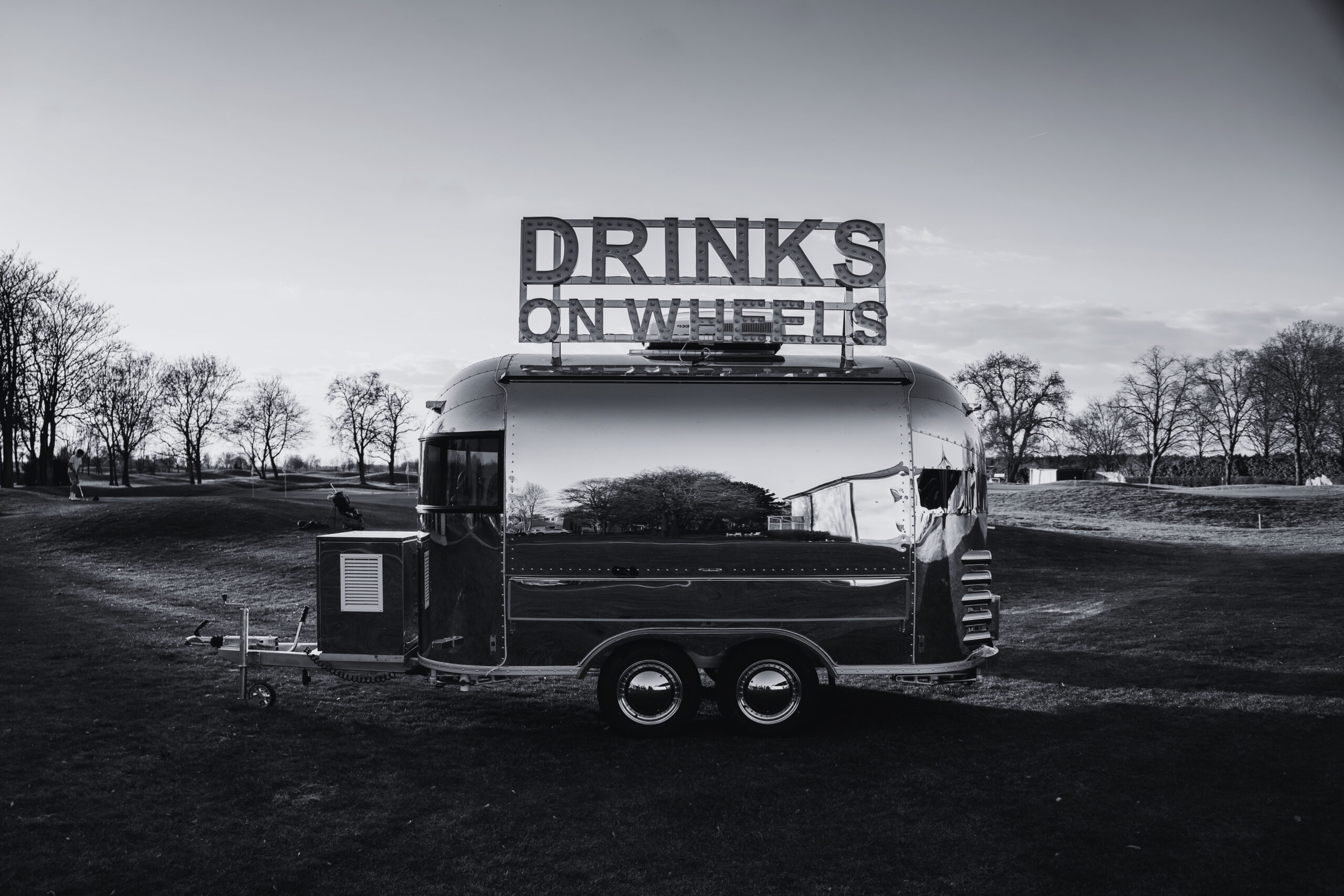 R-stream Compact 400 Drinks on Wheels